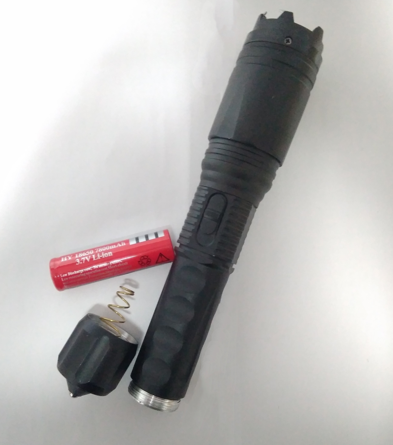 購買一款高壓電棍需要多少錢？