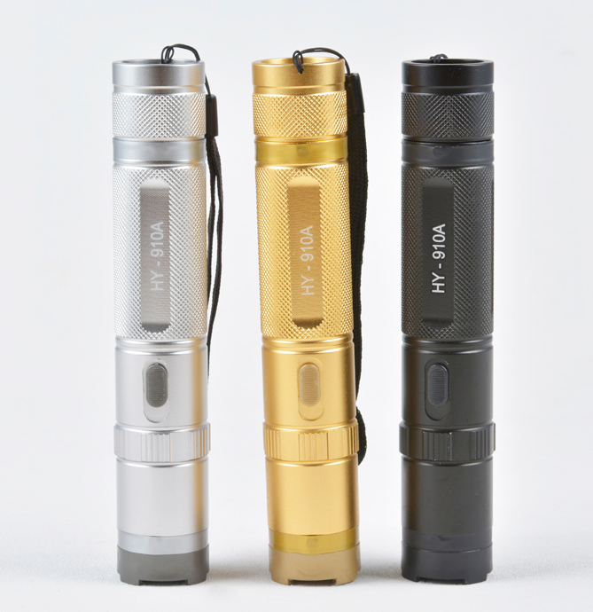 電擊棒有哪些功能? 電擊棒有哪些功能?